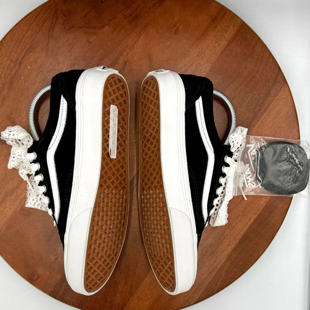 Vans Old Skool Pop‎ Lace Black Suede Skate Shoe Sneakers Womens 8.5 Coquette